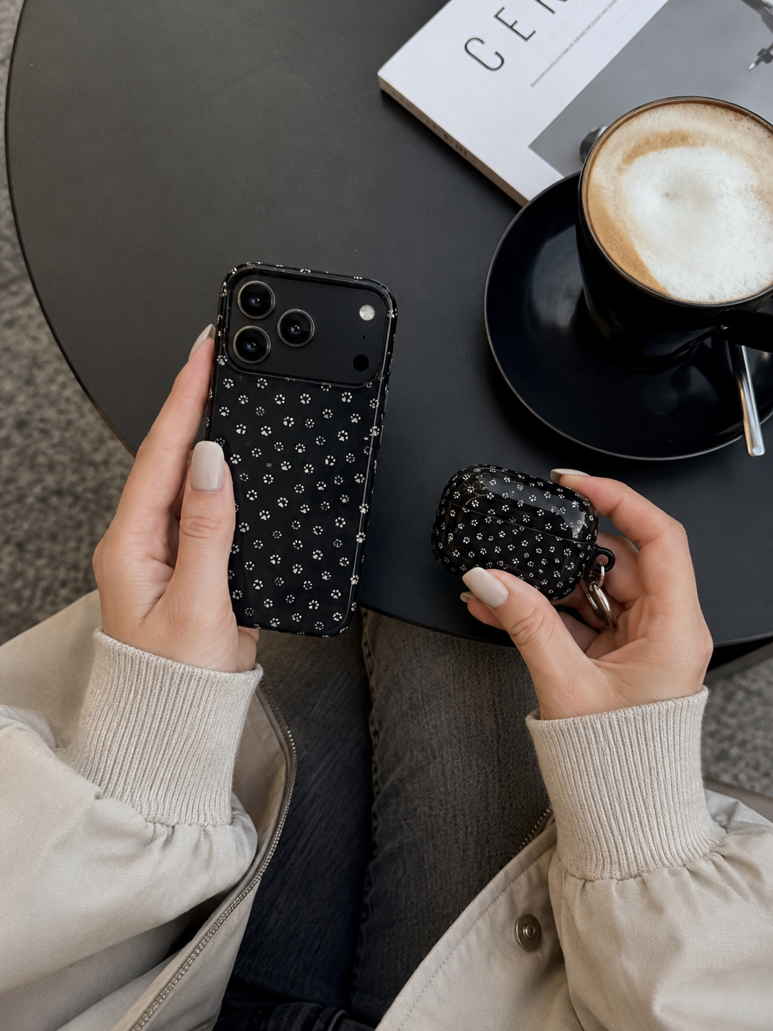 Tough Case für iPhone® Paw Dark Collection